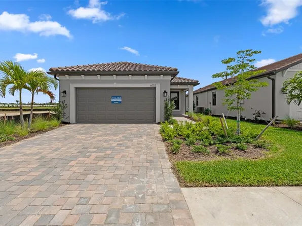 5834 Talon Preserve Dr, Nokomis, FL 34275