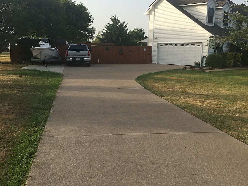 Drive way