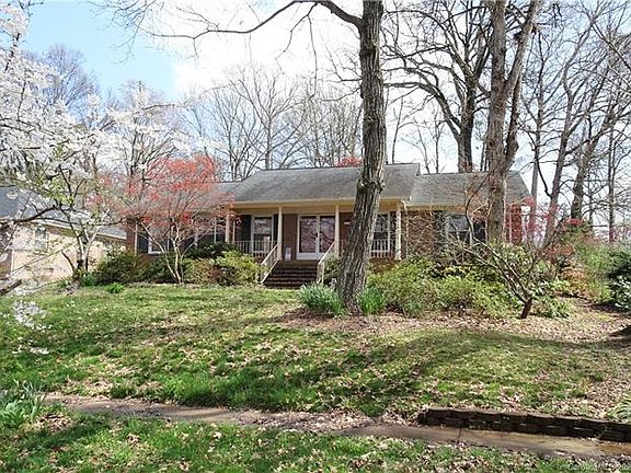 2nd image of 4430 Dawnwood Dr