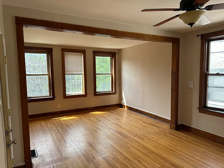 4006 W Warwick Ave #2W — Photo 9