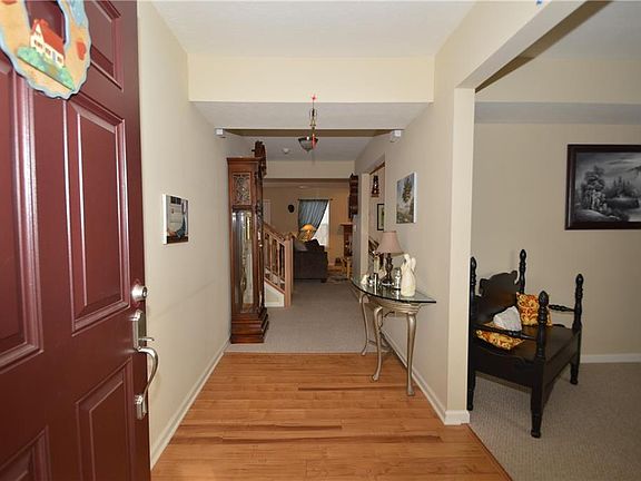 3rd image of 5021 Long Iron Dr