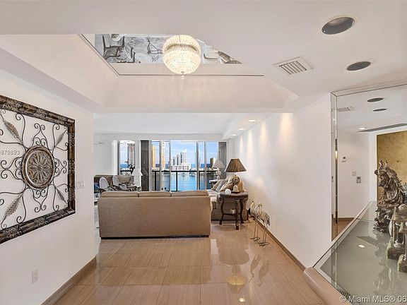 3rd image of 4000 Island Blvd APT 1701