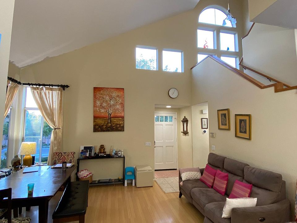 Living Room - 2