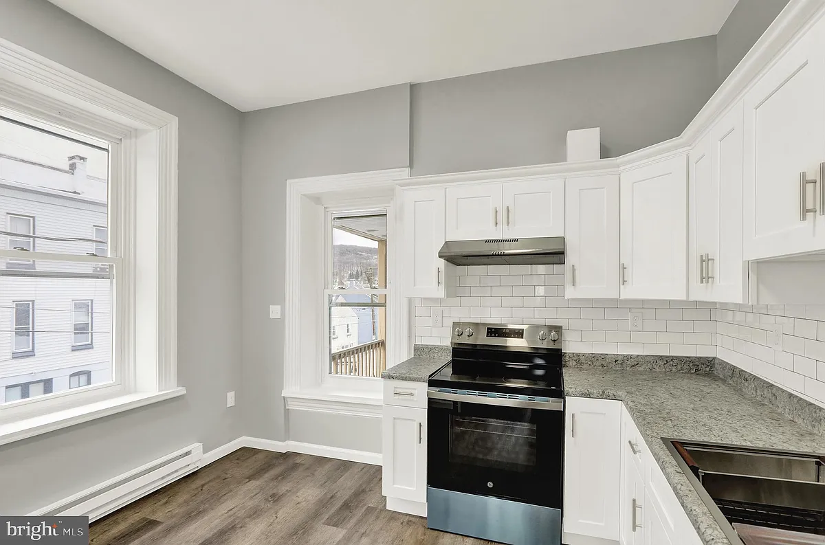 Building Photo - 1156 Franklin St #4