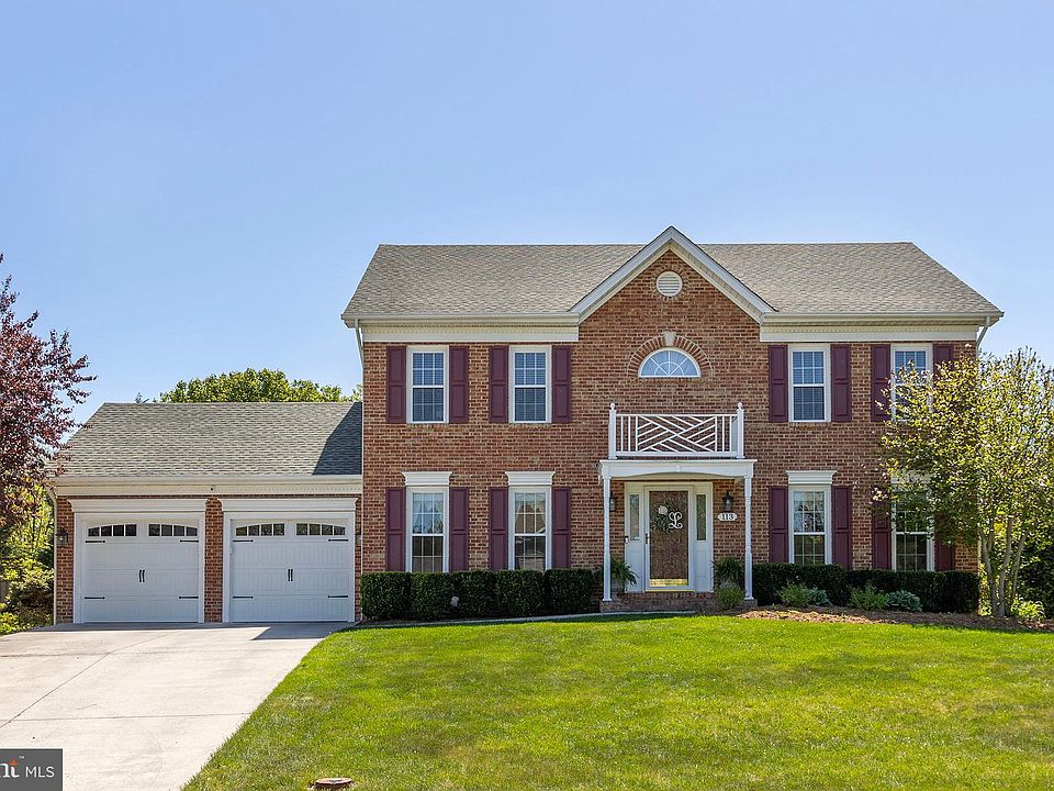 1st image of 113 Lucy Long Ct