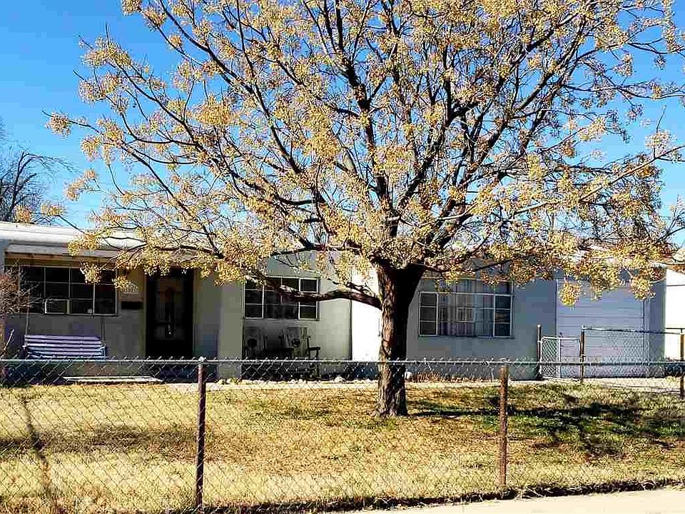 1st image of 1521 N San Andres Dr