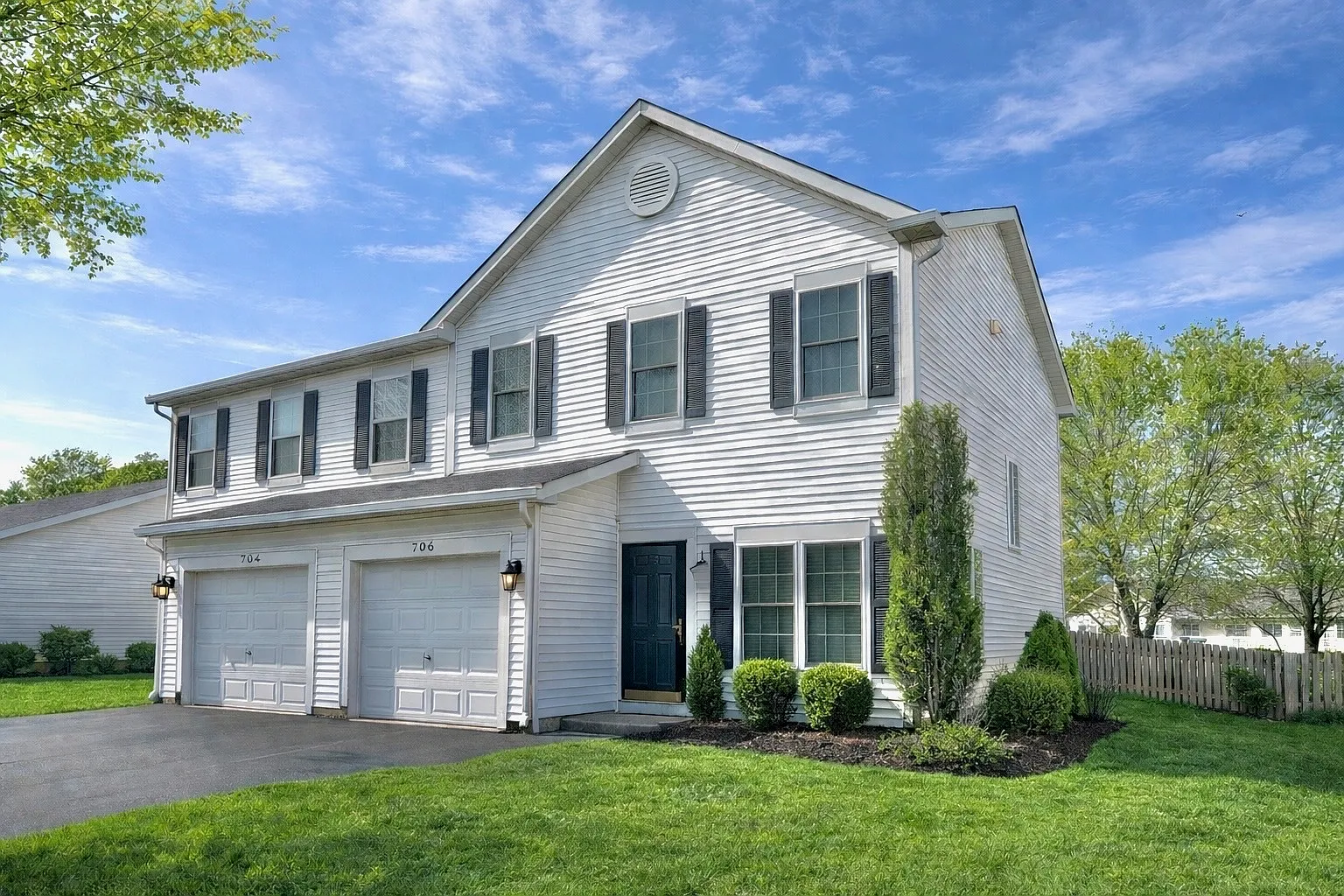 704 S Shannon Dr photo 1
