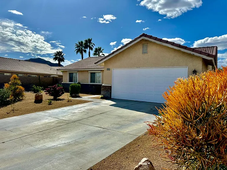 78780 Birchcrest Cir — Photo 39