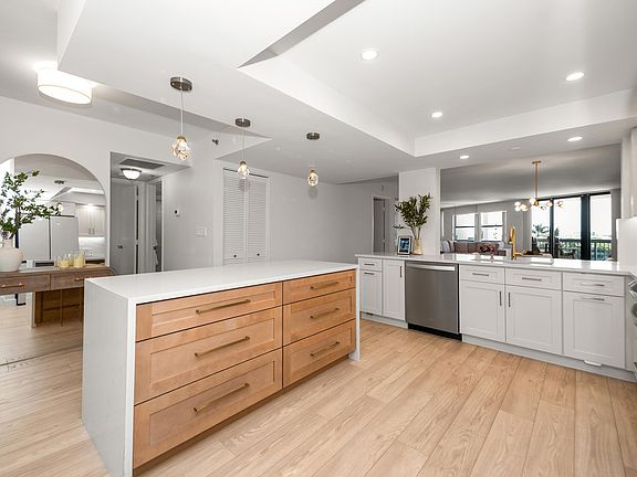 3rd image of 812 N Ocean Boulevard #503