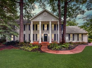 215 Country Wood Dr, Paris, TN 38242