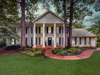 215 Country Wood Dr, Paris, TN, 38242