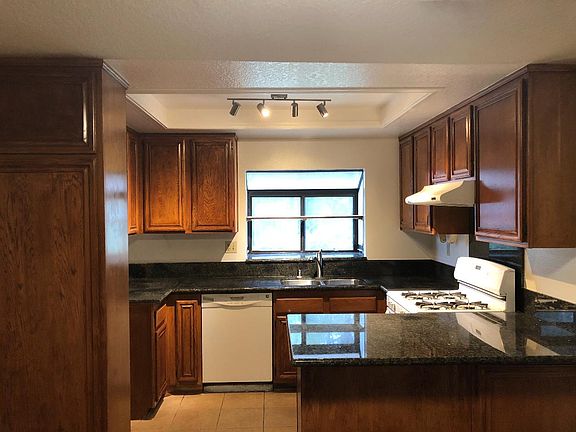 2nd image of 3625 Jade Ct