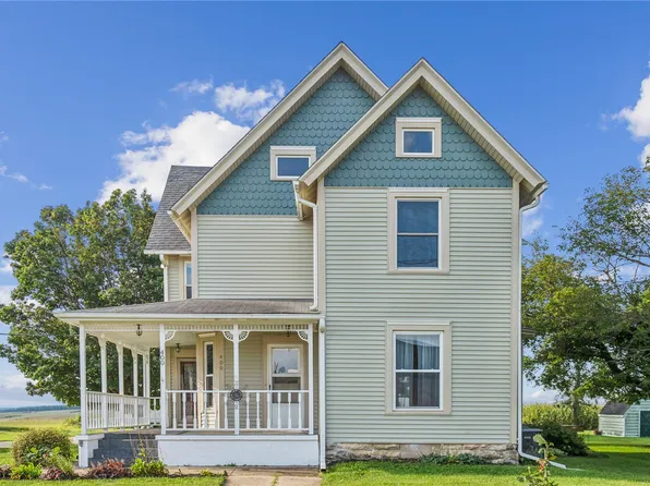400 Piatt St, Clarence, IA 52216