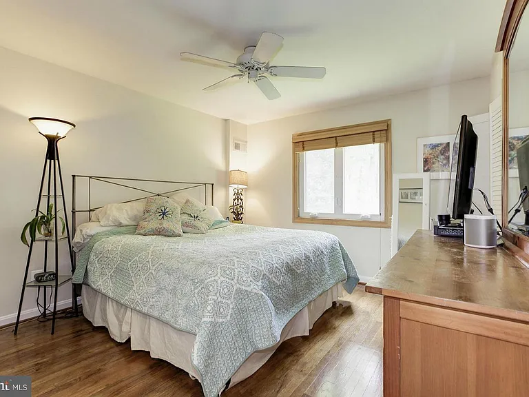 5320 Pooks Hill Rd — Photo 22