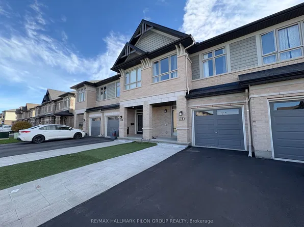324 Rainrock Cres, Ottawa, ON K1W 0J7