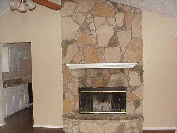 5th image of 5205 Whistler Dr