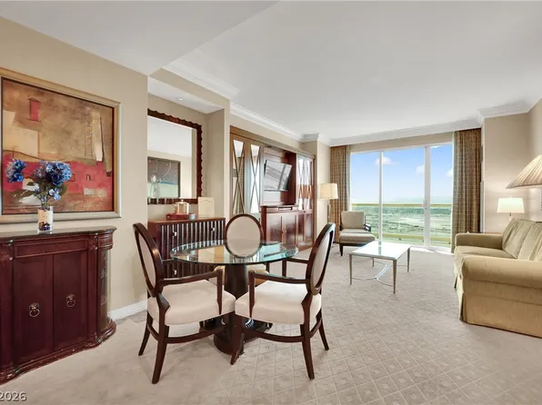 135 Harmon Ave #2814, Las Vegas, NV 89109