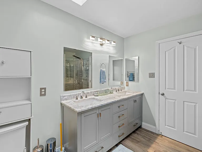 5714 Silk Tree Dr — Photo 37