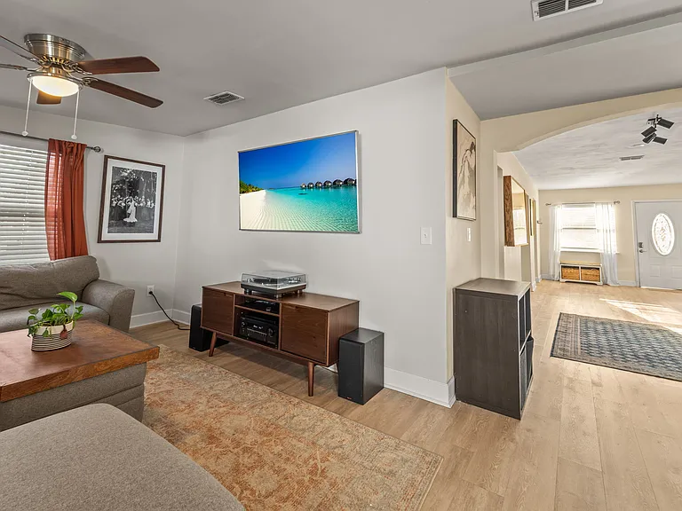 5120 Aragon Way S — Photo 36