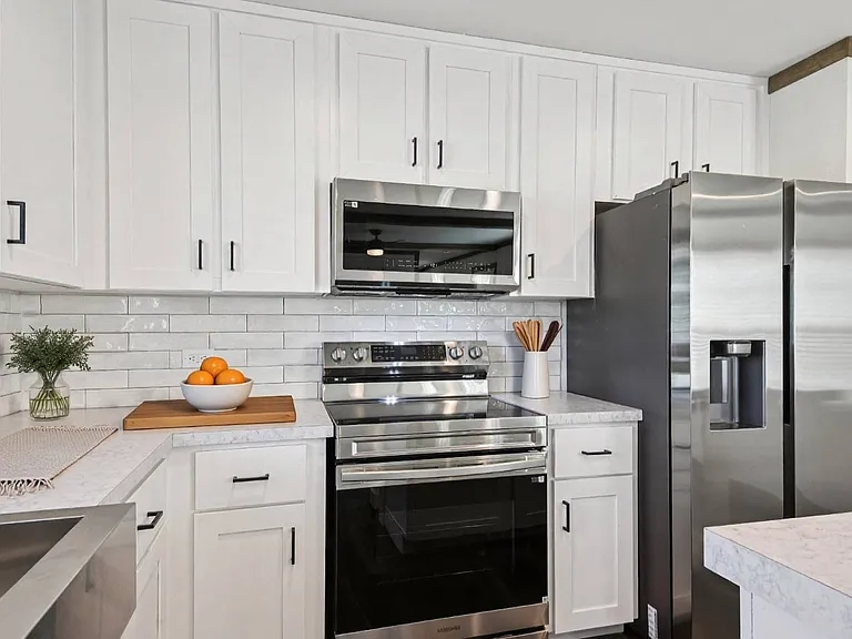 1614 Swallowtail Dr — Photo 4