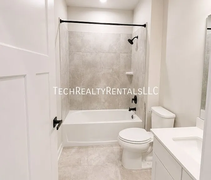 9802 Oaklawn Blvd NW #1 — Photo 28