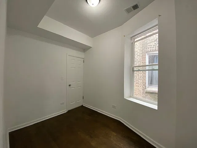 Lawndale Ave 1601 N - 1609 - 2S — Photo 3