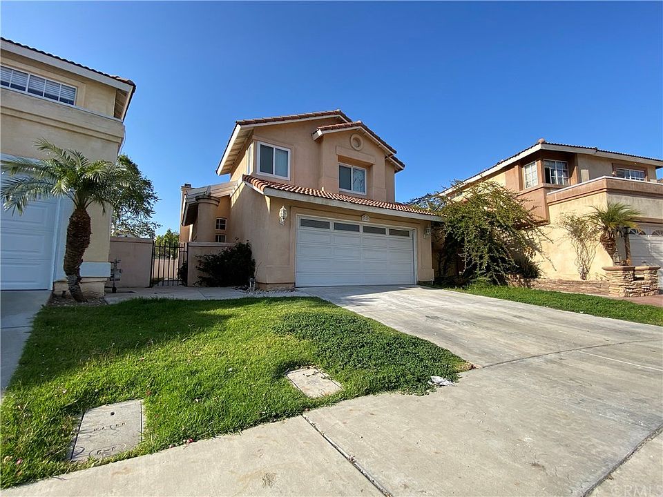 1st image of 2141 La Cruz Cir