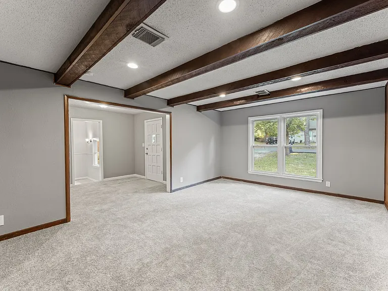 11106 Applewood Dr — Photo 37