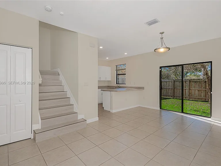 14732 SW 181st Ter — Photo 15