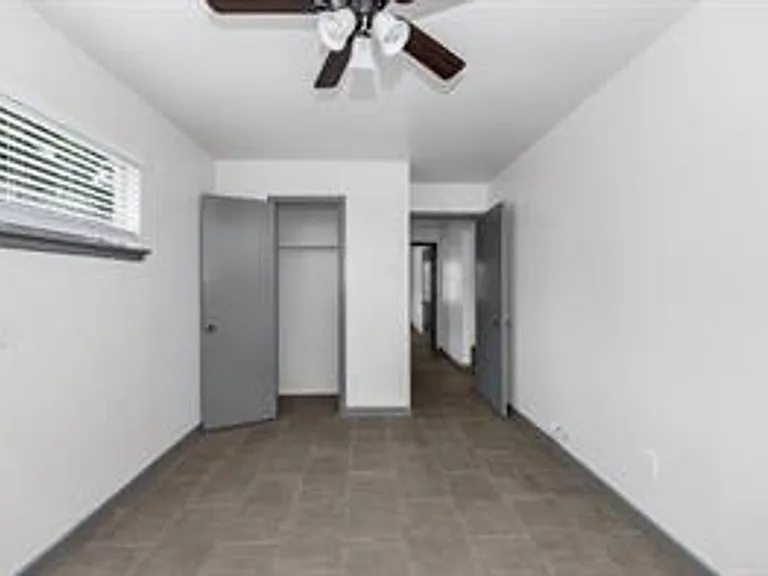 4203 Hirsch Rd #2 — Photo 8