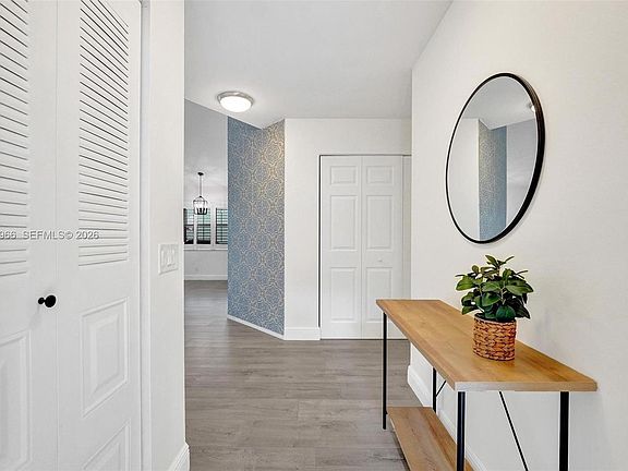 3rd image of 9304 Arborwood Cir