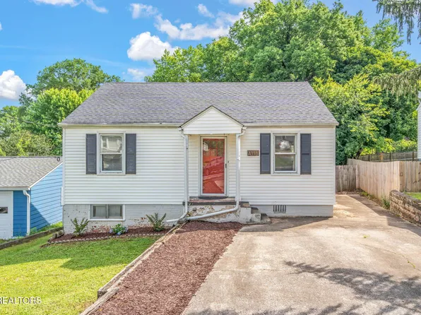 4316 Hayes Rd, Knoxville, TN 37912