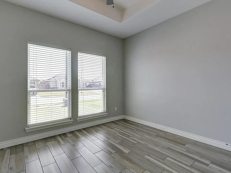 8206 Denali Dr