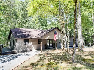 3439 Manis Rd, Sevierville, TN 37862