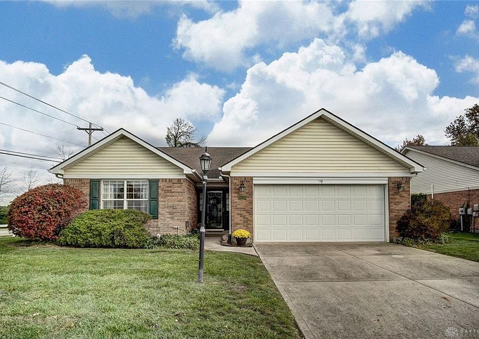 1st image of 9399 Sawgrass Dr