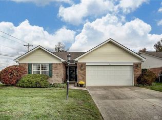 9399 Sawgrass Dr, Miamisburg, OH 45342