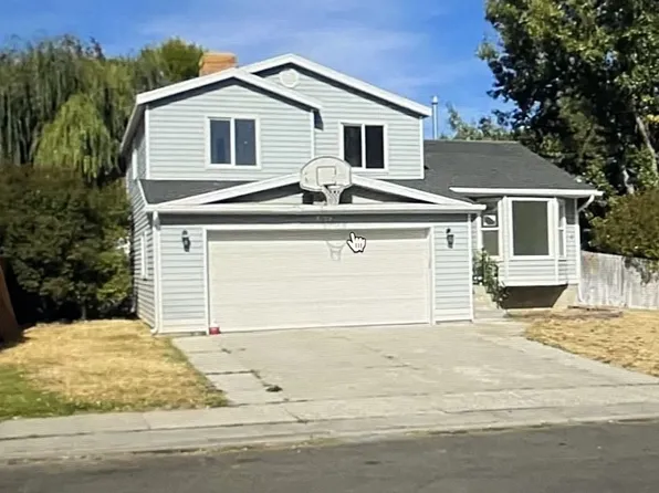 2139 Sierra Dr, Elko, NV 89801