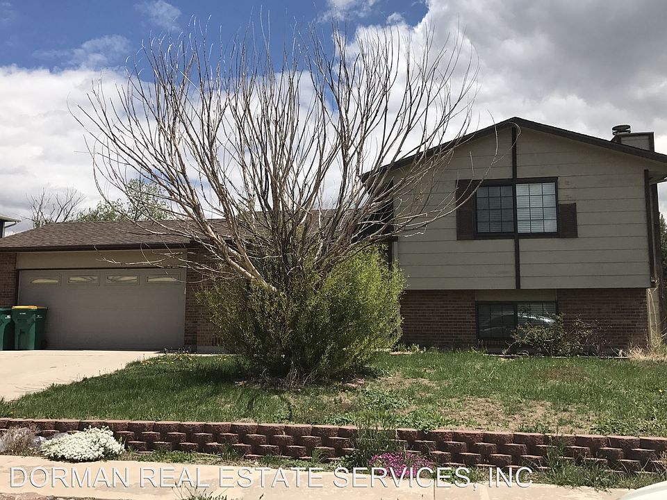 2nd image of 2061 Ambleside Dr