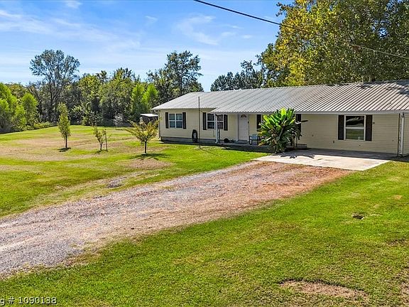 3rd image of 33339 Pleasant Valley Rd