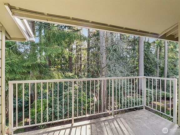 5th image of 5502 220th Street SW #D201