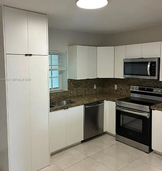 1135 92nd St #2 — Photo 9