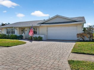 448 Saint Georges Ct, Satellite Beach, FL 32937