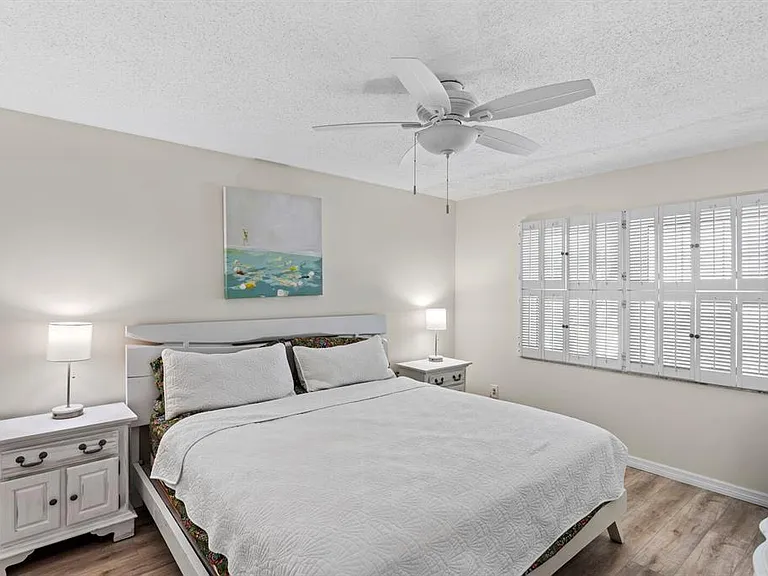 2900 Gulf Blvd #211 — Photo 32