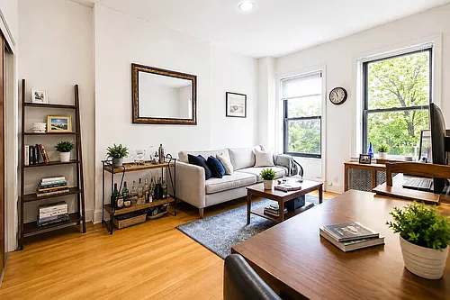 120 W 75th St #5A Photo 1 120 W 75th St #5A Photo 1