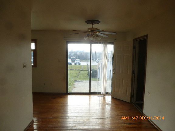 3rd image of 183 Glen Hill Dr
