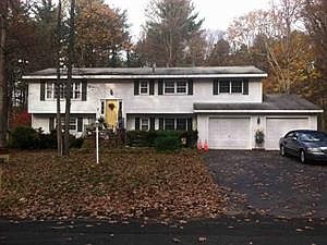 1st image of 2 Woodland Dr