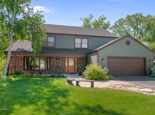 241 Chasse Cir, Saint Charles, IL 60174