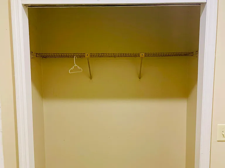 96 Ethan Allen Pkwy #4 — Photo 40