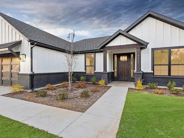 4605 Dripping Springs Rd, Sherman, TX 75090