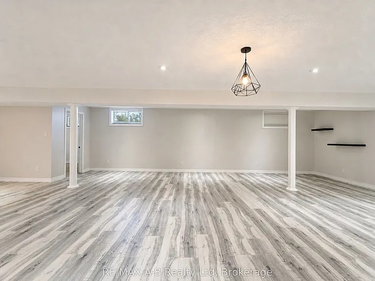 70 Kenton St — Photo 34